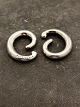 Middelfart 
Antik 
præsenterer: 

Georg 
Jensen sterling 
sølv ørehænger 
#A29B