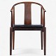 Roxy Klassik 
præsenterer: 

Hans J. 
Wegner / Fritz 
Hansen.
Kinastol i 
Rio-palisander 
med hynde i 
patineret ...