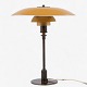 Roxy Klassik 
præsenterer: 
Poul 
Henningsen / 
Louis Poulsen
PH 3,5/2 - 
Bordlampe i 
bruneret 
messing med ...