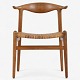 Roxy Klassik 
præsenterer: 
Hans J. 
Wegner / 
Johannes 
Hansen.
JH 505 - 
'Kohorn'-stol i 
patineret 
egetræ med ...