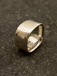Middelfart 
Antik 
præsenterer: 

Georg 
Jensen. 
Sterling Sølv 
Ring #186