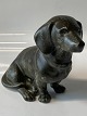 Antik Huset 
præsenterer: 

Gravhund, 
Johgus 
Bornholmsk 
keramik.
Mål 15,5 x 
18,5 cm.
