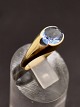 Middelfart 
Antik 
præsenterer: 

8 karat 
guld ring med 
aquamarin