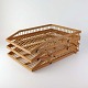 Kinnerup Antik 
& Porcelæn 
præsenterer: 

Brevbakke 
i bambus
34,5 cm