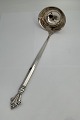 Danam Antik 
præsenterer: 

Georg 
Jensen Silver 
Acanthus Punch 
/ Suppeøse No. 
131