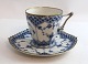 Lundin Antique 
præsenterer: 

Royal 
Copenhagen. 
Musselmalet, 
Helblonde med 
guld. Kaffekop 
med 
djævlehoved. 
Model ...