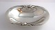 Lundin Antique 
präsentiert: 
Georg 
Jensen. Ovale 
Silberschale 
(925). Magnolie 
2A. Entwurf: 
Georg Jensen. 
Länge ...