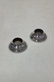 Danam Antik 
præsenterer: 

Sæt af 
Quakers Silver 
Co. Sterling 
sølv lyseholder 
no. 703