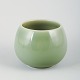 L'Art 
præsenterer: 

Royal 
Copenhagen. 
Keramikvase i 
celadon glasur. 

Model: 20510.