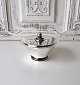 Karstens Antik 
præsenterer: 

Georg 
Jensen Pyramide 
sukkerskål i 
sterlingsølv 
no. 600A