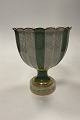 Danam Antik 
præsenterer: 

Royal 
Copenhagen 
Krakele Vase på 
Fod No. 619 / 
3138