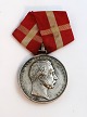 Lundin Antique 
præsenterer: 

Medaljen 
for druknedes 
redning. 
Christian d.lX. 
Indgraveret 
navn utydeligt.