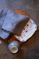 K&Co. 
præsenterer: 

8 stk. 
gamle franske 
damask vævet 
linned 
servietter med 
fint mønster og 
flot monogram i 
flot ...