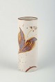 Søholm, 
Bornholm
Cylinderformet 
vase i stentøj.