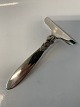 Antik Huset 
præsenterer: 
Kaktus 
Barneskubber 
Georg Jensen 
Sterlingsølv
Længde 9,5 cm.