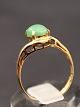 Middelfart 
Antik 
præsenterer: 
18 karat 
guld ring med 
jade