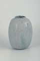 L'Art 
præsenterer: 
Arne Bang
vase, ca. 
midten af 
1900-tallet.