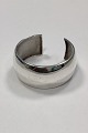 Moderne åben 
Armring i 
Sterling Sølv