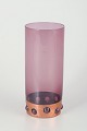 Nanny Still for Raak
Vase i violet glas og kobber. Midten af 1900-tallet.