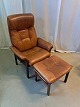 Lænestol med 
fodskammel
 Kr. 1800,-