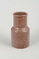 L'Art præsenterer: Europæisk StudiokeramikerVase, 1970’erne.