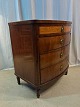 Antik Pjot præsenterer: Kommode Kr. 1750,-