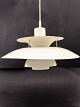 Middelfart Antik præsenterer: Klassisk PH 5 lampe