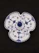 Middelfart Antik præsenterer: Royal Copenhagen Musselmalet hel blonde radise fad 1/1167
