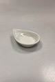 Danam Antik præsenterer: Royal Copenhagen Ursula Tapasskål / Låg i Hvid No. 342