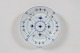 Stari Antik præsenterer: Royal CopenhagenMusselmalet RifletHelflad tallerken 625