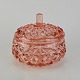 Kinnerup Antik & Porcelæn præsenterer: Bonbonierrerosafarvet glas10 cm