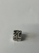 Antik Huset præsenterer: Charm til armbånd, fra Pandora udført som gave. 925 sterling sølv.