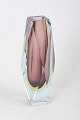 L'Art præsenterer: Murano vase.