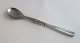 Lundin Antique præsenterer: Ascot. Sølv (830). Æggeske med stål. Længde 13,5 cm.