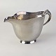 Kinnerup Antik & Porcelæn præsenterer: Just Andersen kande457 tin16 cm