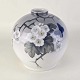 Kinnerup Antik & Porcelæn præsenterer: B&G vase 144/416 cm