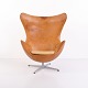 Osted Antik & Design præsenterer: Arne Jacobsen Ægget Model 3316 i Originalt polstret Naturlæder fra Fritz ...