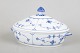 Royal Copenhagen Musselmalet Riflet, oval terrin.