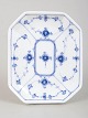 Royal Copenhagen Musselmalet Riflet, ottekantet fad.