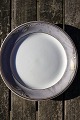 Antikkram præsenterer: Grå Magnolia porcelæn, middagstallerkener 25cm.