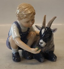 Child figurines Royal ...