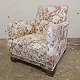 Kinnerup Antik & Porcelæn præsenterer: Blomstret lænestol77 cm