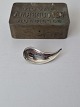 Karstens Antik præsenterer: Hermann Siersbøl vintage broche i sterlingsølv