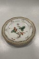 Danam Antik præsenterer: Royal Copenhagen Privat Malet Flora Danica Frugttallerken No. 3554
