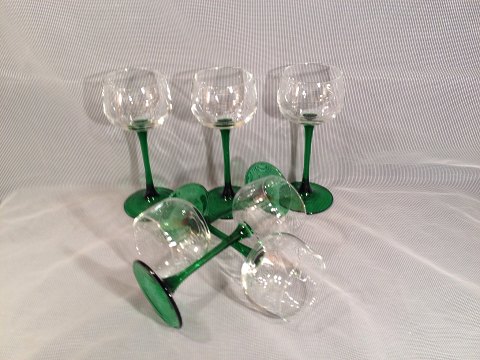 Let Afståelse rekruttere www.Antikvitet.net - Glas på Grøn stilk. * Højde: 16,5 cm. * solgt