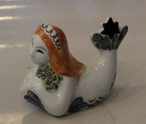 Klosterkælderen - Aluminia Figurine * 338-3670 Royal Copenhagen
