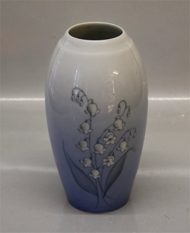 - B&G Porcelain * B&G Lily Vases B&G 157-5251 Vase Convalla, White Lil - B&G Porcelain * B&G Lily Vases B&G 157-5251 Vase Convalla, White Lil