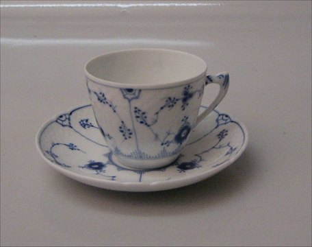 ◇１９０７年◇Koldinghus 750th◇２３cm◇Ｂ＆Ｇ・ ◇ Klosterkælderen - B&G Blue Traditional porcelain 102 Coffee Cup
