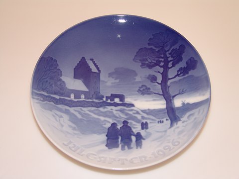 Bing & Grondahl Copenhagen Porcelain Plates Christmas JULE-AFTEN 1926-2004 B&G 