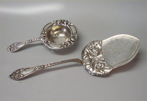 KAD ringen - Norsk Sølv ? med roser - Norsk Sølv ? med roser